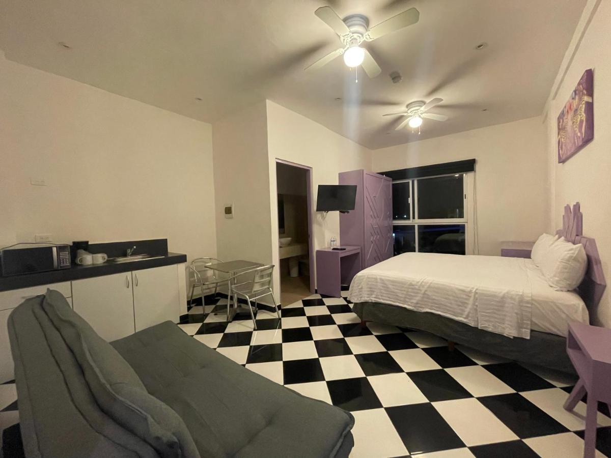 Hotel Pavo Real - Playa del Carmen