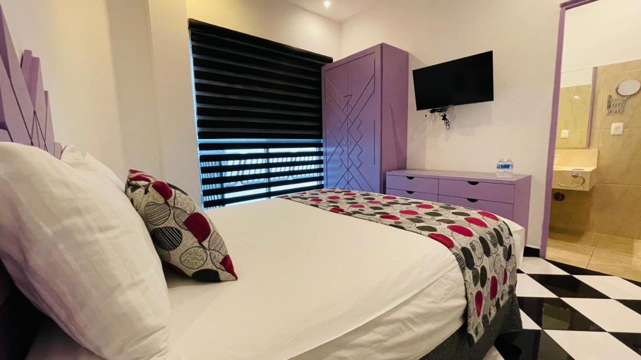 Hotel Pavo Real - 3*